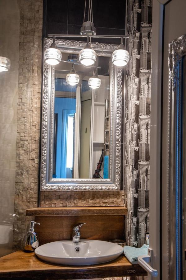 Art Luxury Apartment Burgas by Eksteriør bilde