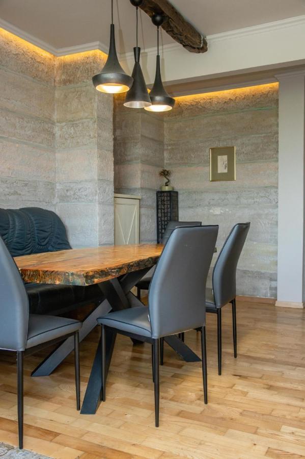 Art Luxury Apartment Burgas by Eksteriør bilde