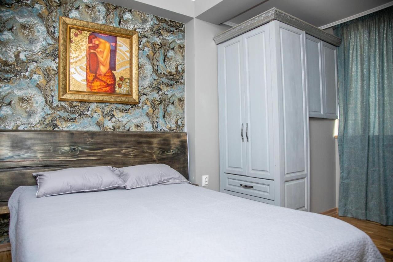 Art Luxury Apartment Burgas by Eksteriør bilde