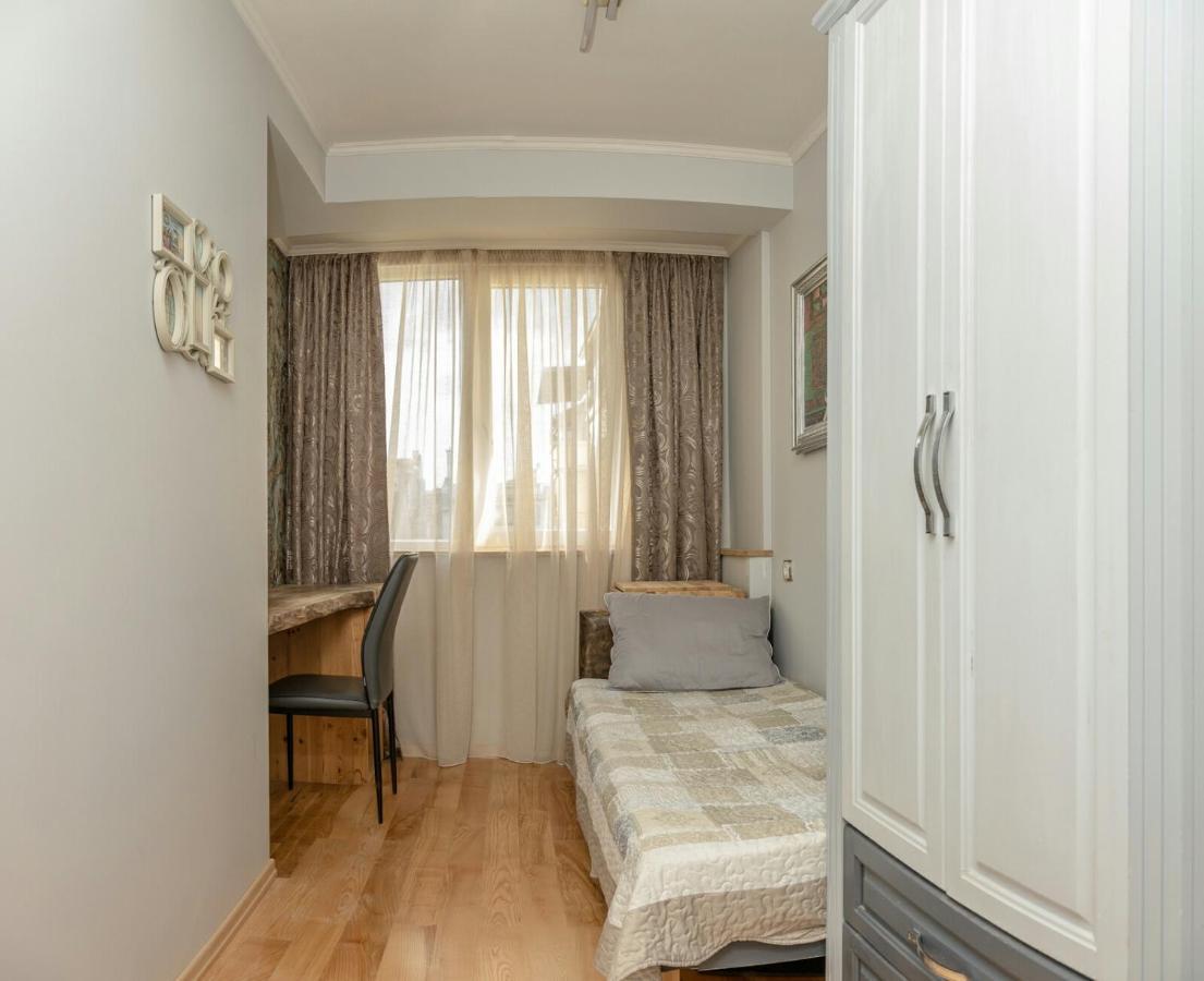 Art Luxury Apartment Burgas by Eksteriør bilde